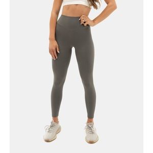 Balance Athletica Ascend Pant in Shadow